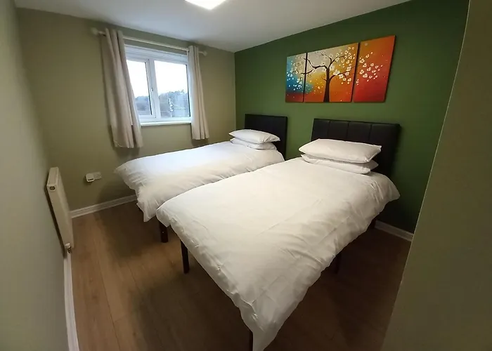 The Free Parking And Plenty Coffee Supplied Apartment!